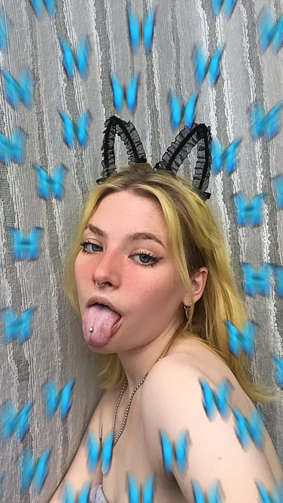April Love's avatar