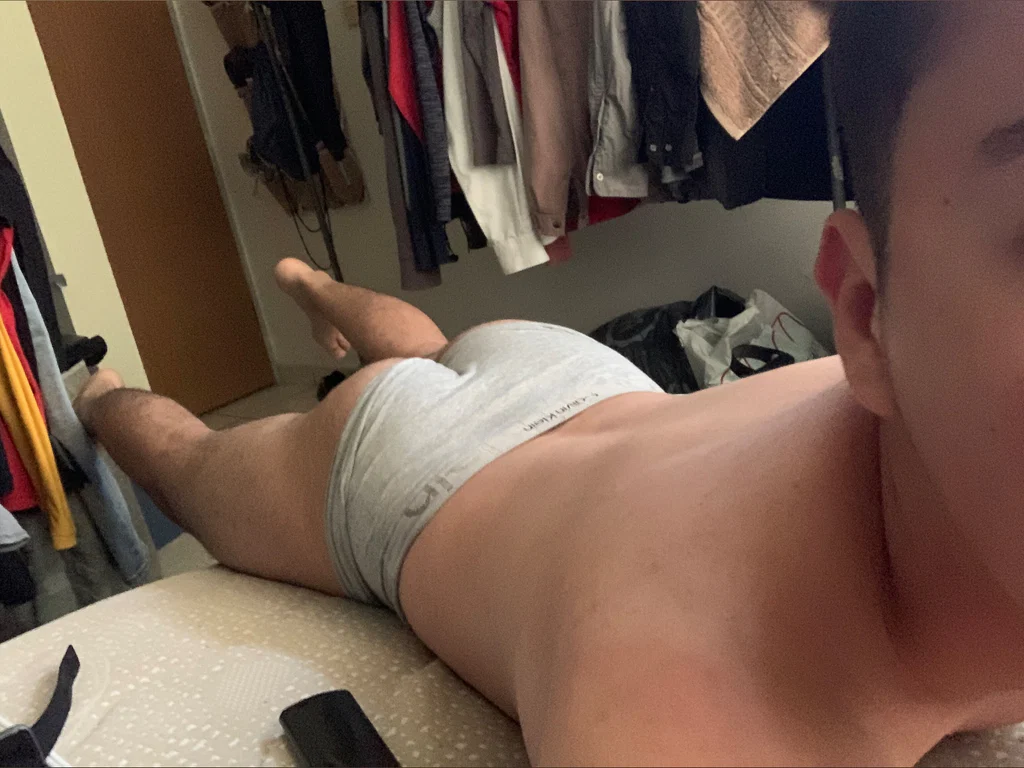 Gorgeous twink's avatar