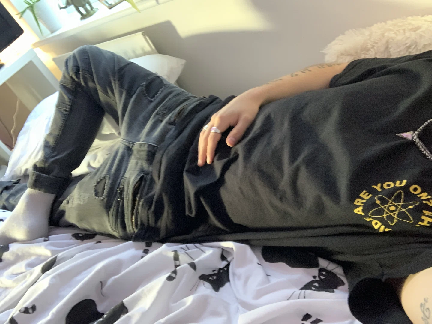 Gray profile banner