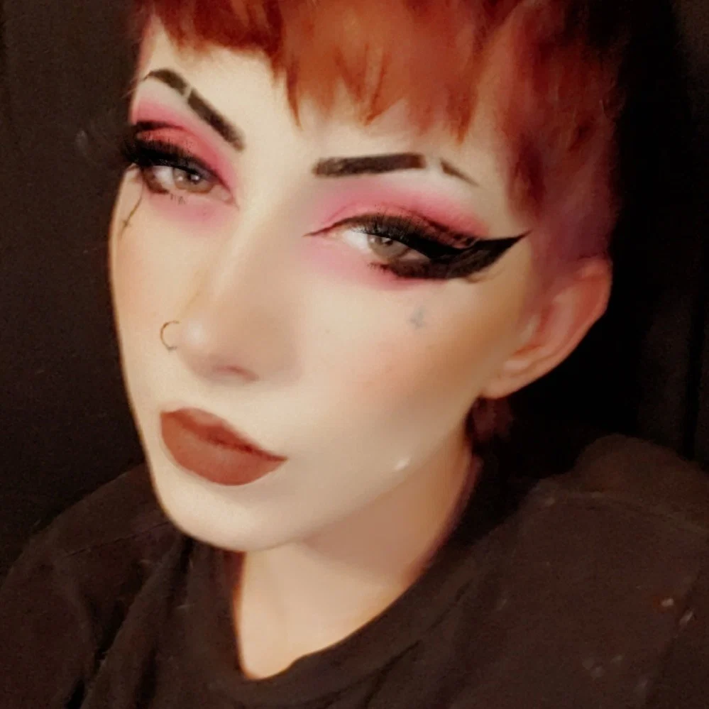 Violet's avatar