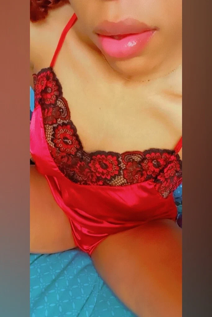 Honeybee🐝's avatar