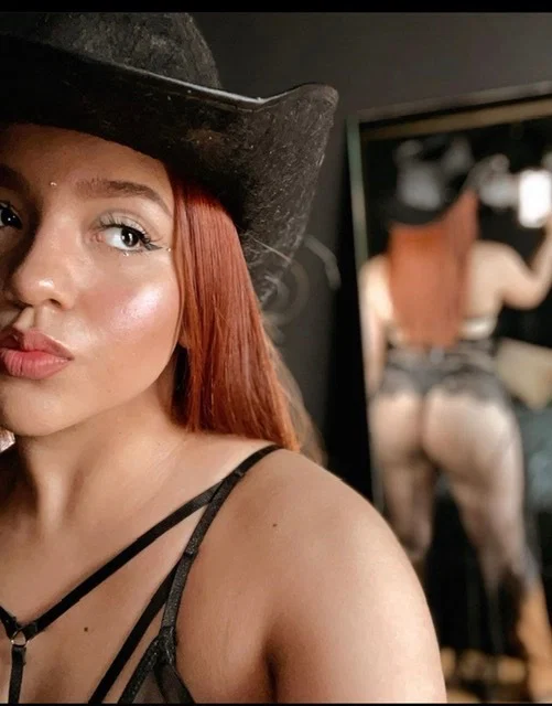 Selin Perdomo profile banner