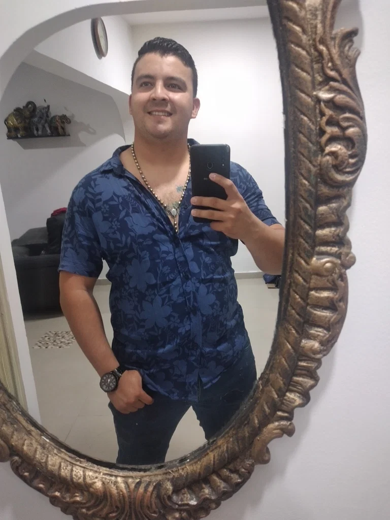 camilo triana's avatar