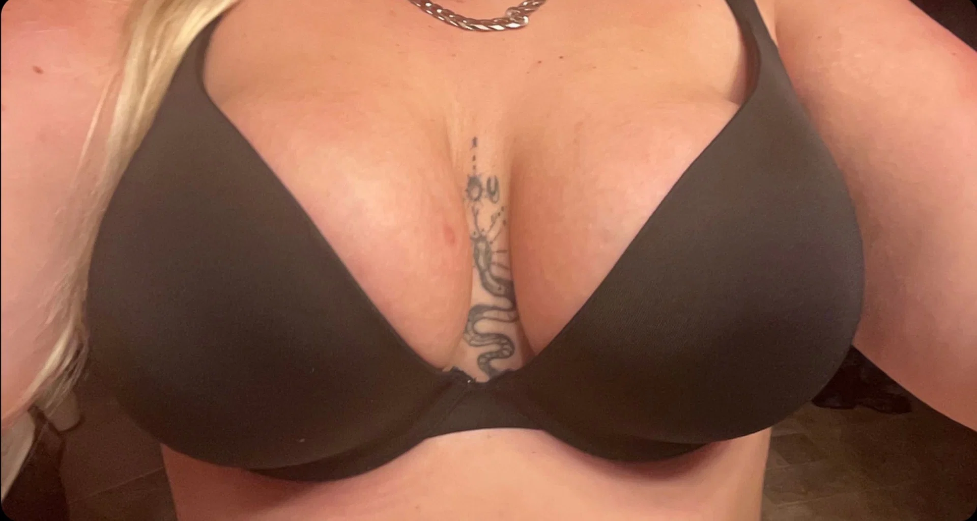 G profile banner