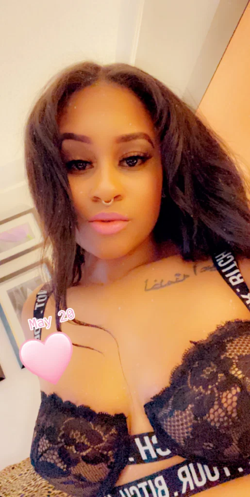 Chanel 💦🍭🍬's avatar