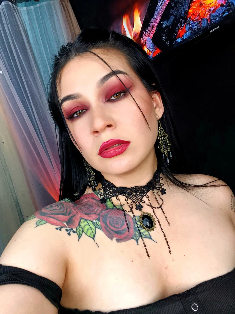 Rose Addamss's avatar