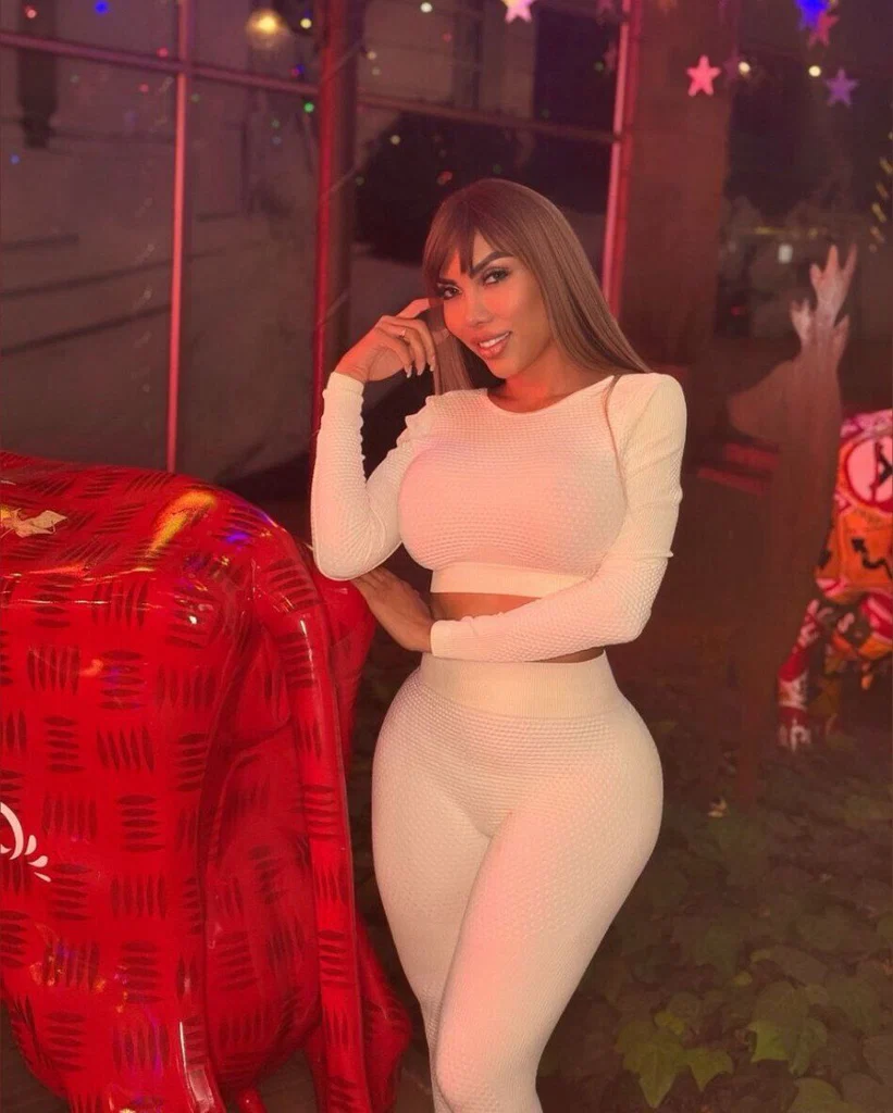 💄𝙏𝙃𝙀 𝙏𝙍𝘼𝙉𝙎 𝙌𝙐𝙀𝙀𝙉 𝙊𝙁 𝙏𝙃𝙀 𝙄𝙉𝙏𝙀𝙍𝙉𝙀𝙏 👸's avatar
