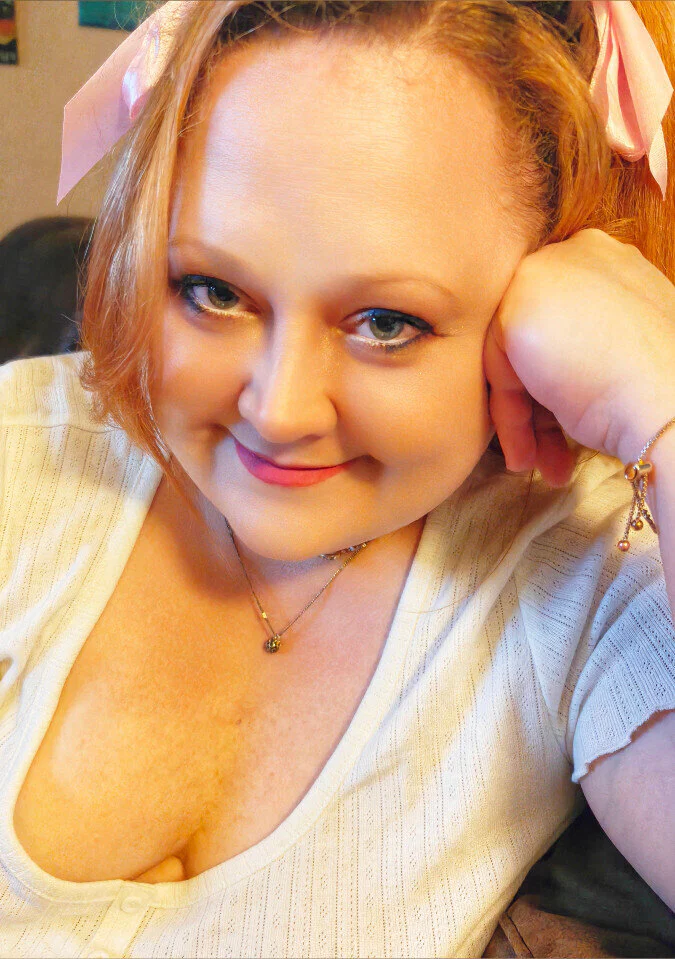 Sweet Sarah 🍬's avatar