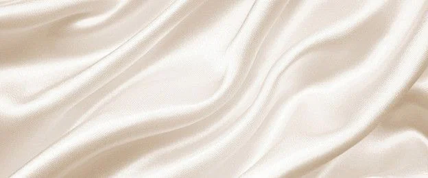 Lola profile banner