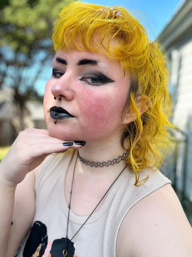 Vivian Vixen's avatar