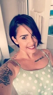 Elvira Vargas's avatar