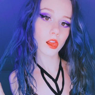 Eva Nova's avatar