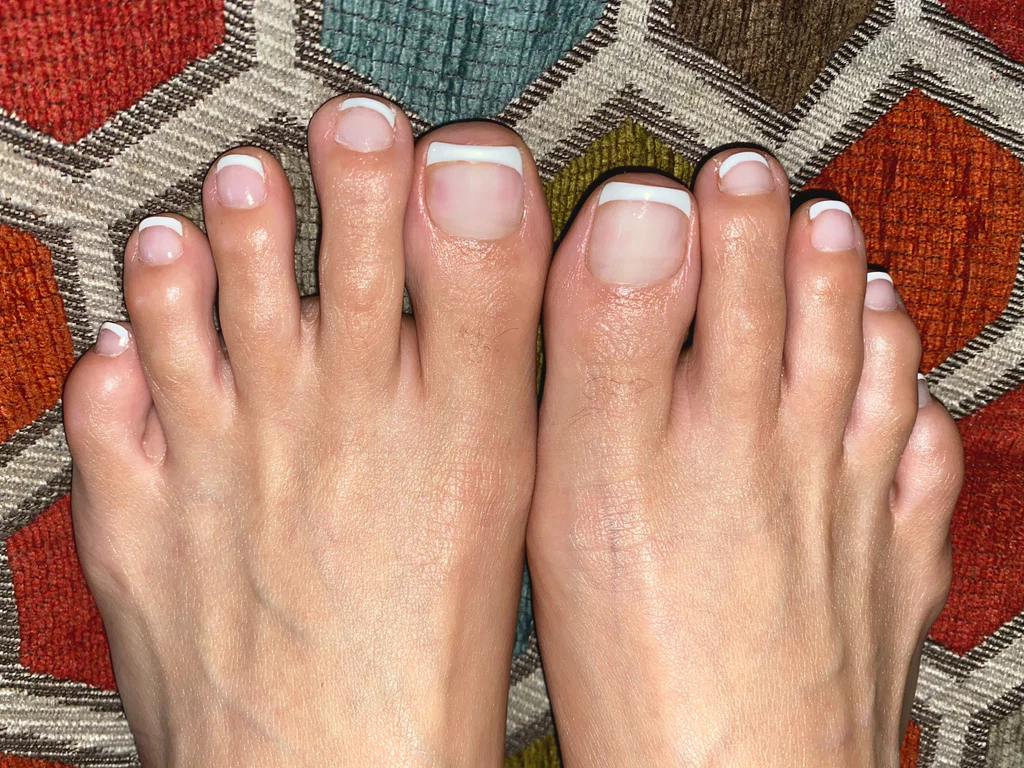 pretty feet