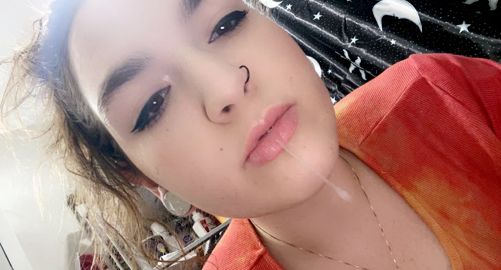 Kris Michelle's avatar