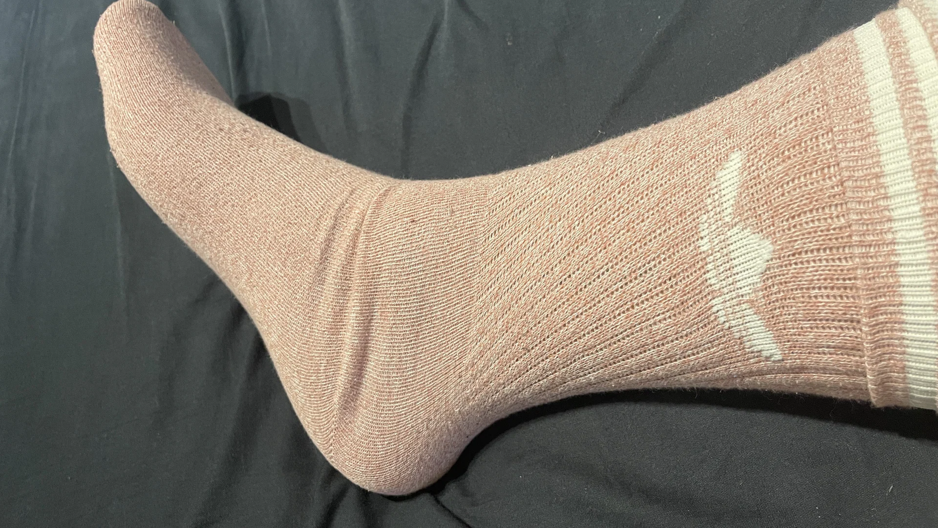 Feet pictures and more 4 U profile banner