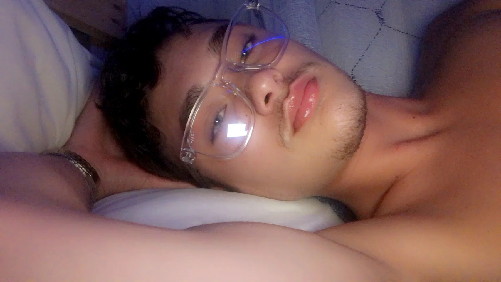 Ezzy profile banner