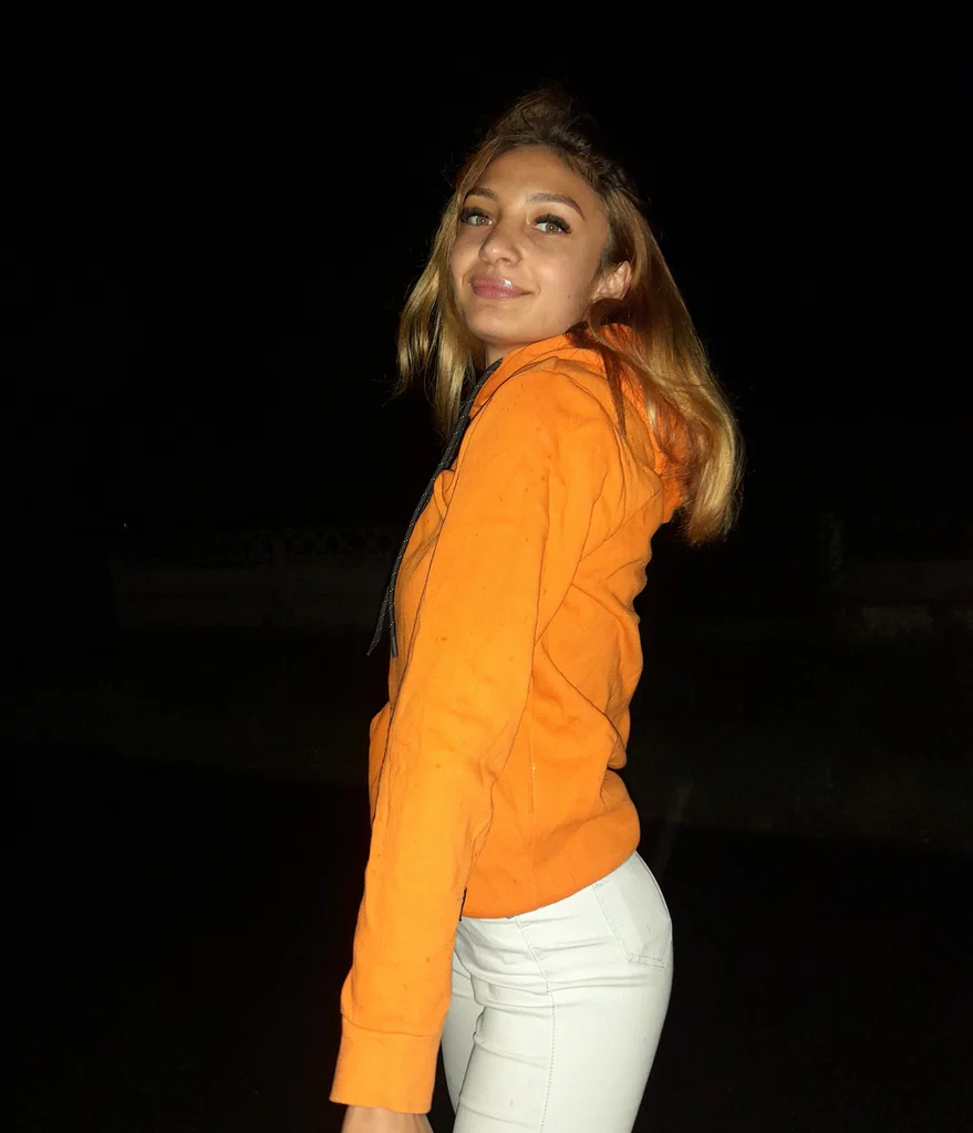 Diana șatena sexy's avatar