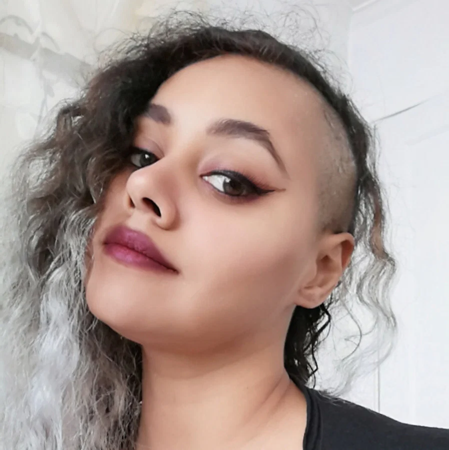 LadyTemix's avatar