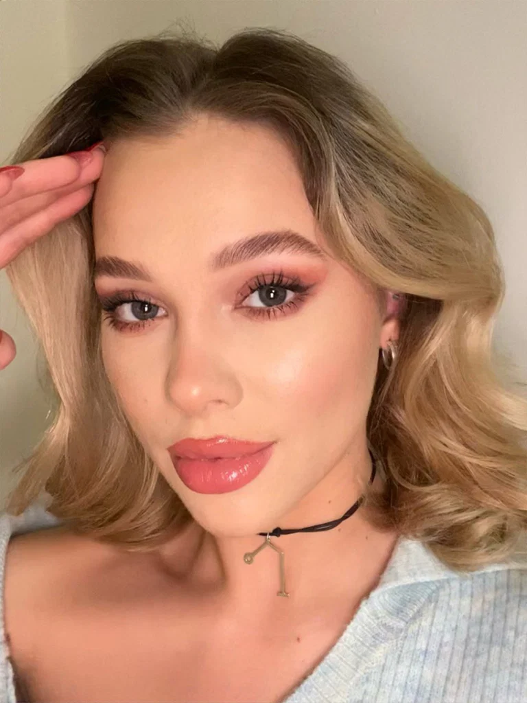 Vanessa's avatar