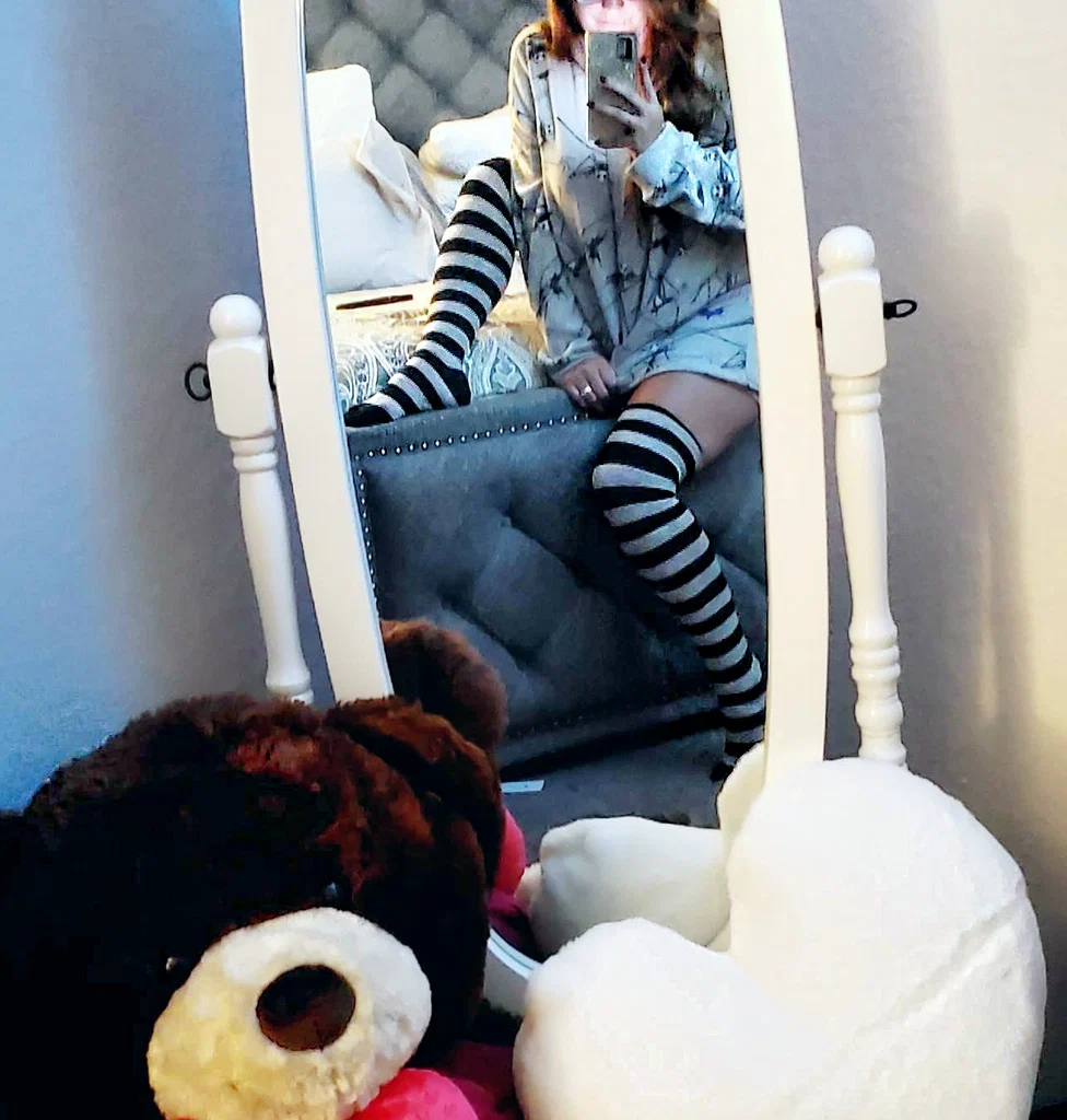 Ryleigh Grey's avatar