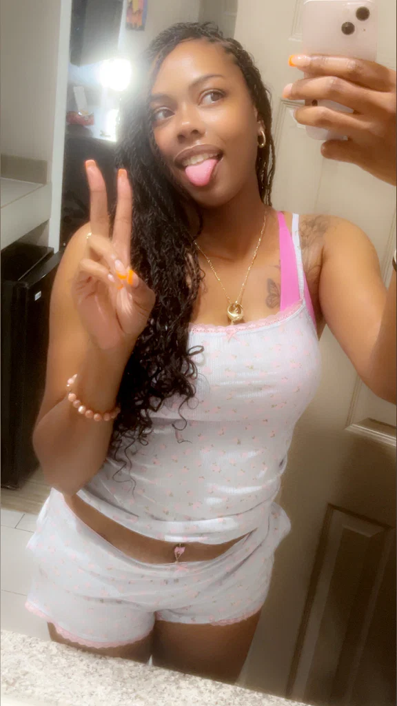 Bella XoXo's avatar