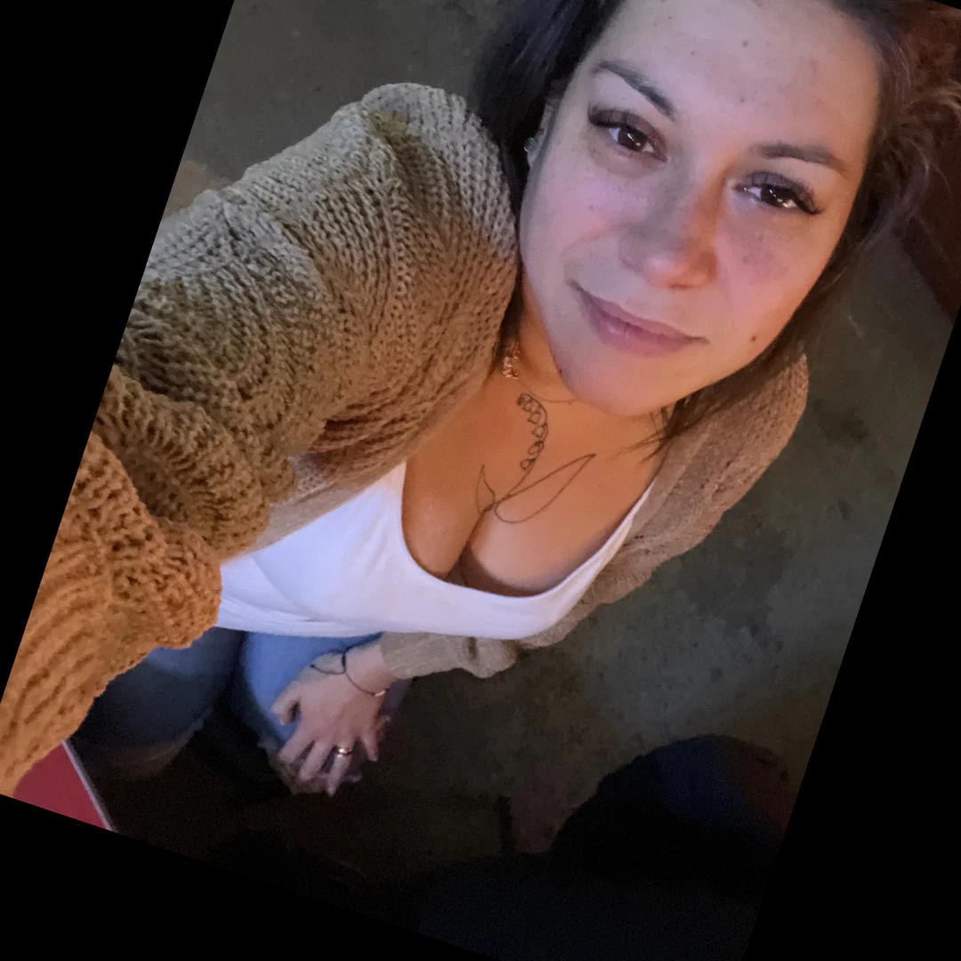 Maria Deez profile banner