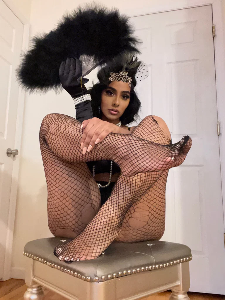 ayishadiazfeet's avatar