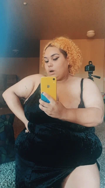 Honey Escobar's avatar