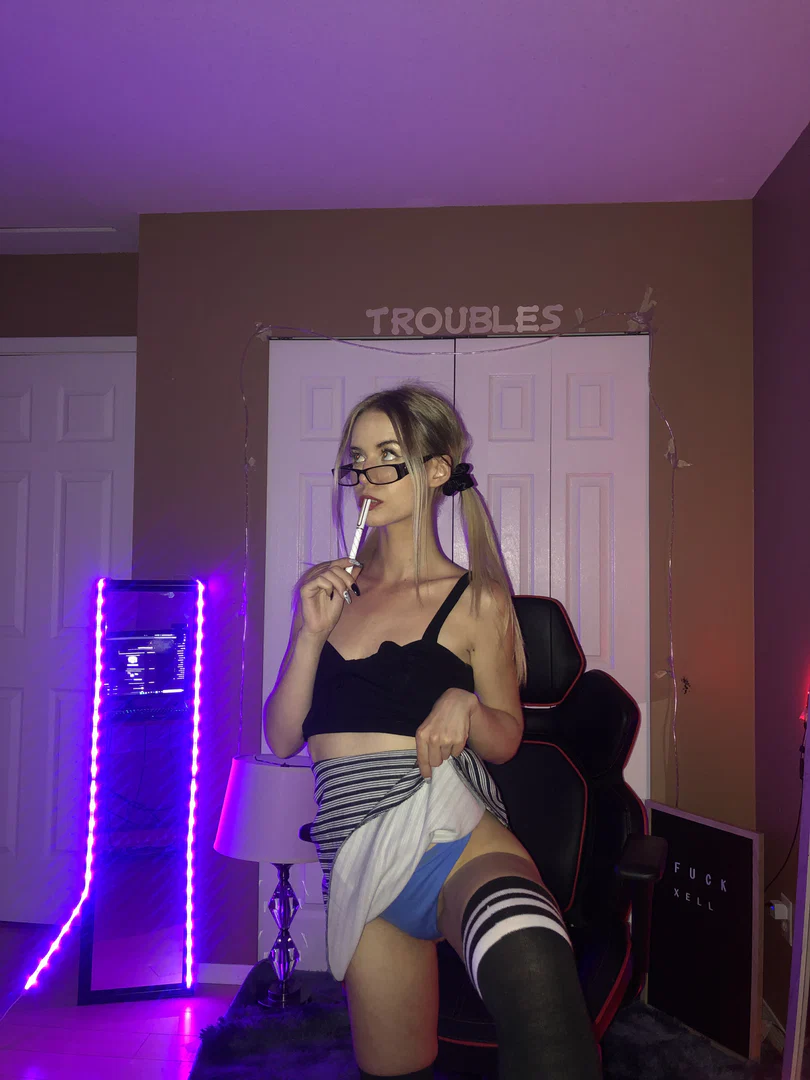 Troubles profile banner