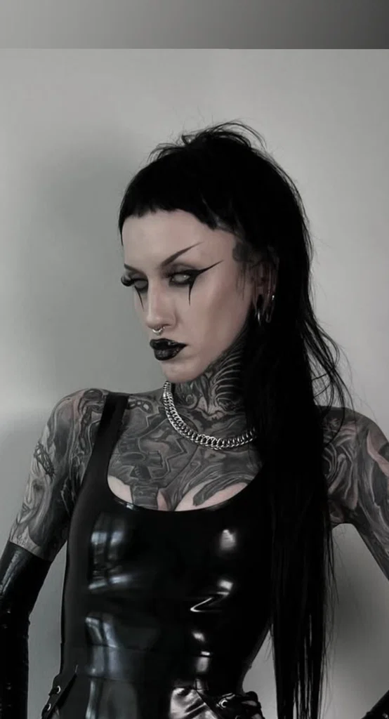 Erotik Funeral