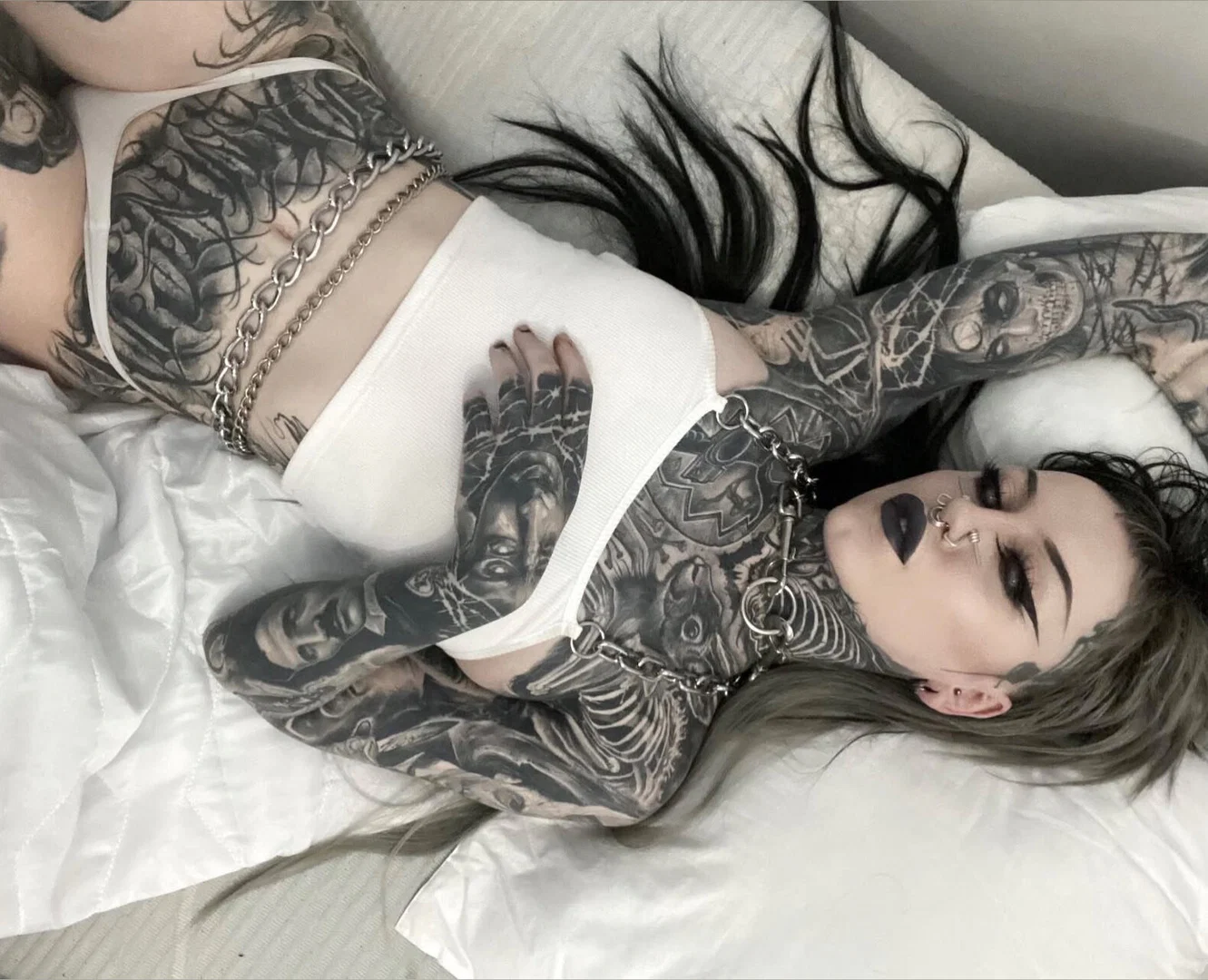 Erotik Funeral profile banner