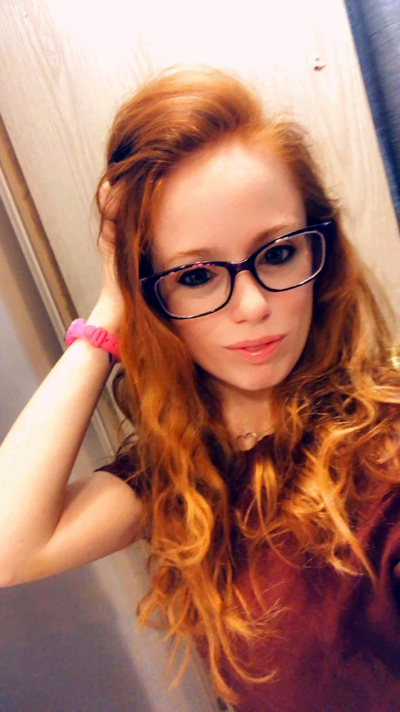 FeistyLilRed Free's avatar