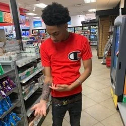 where da fat hoes at's avatar