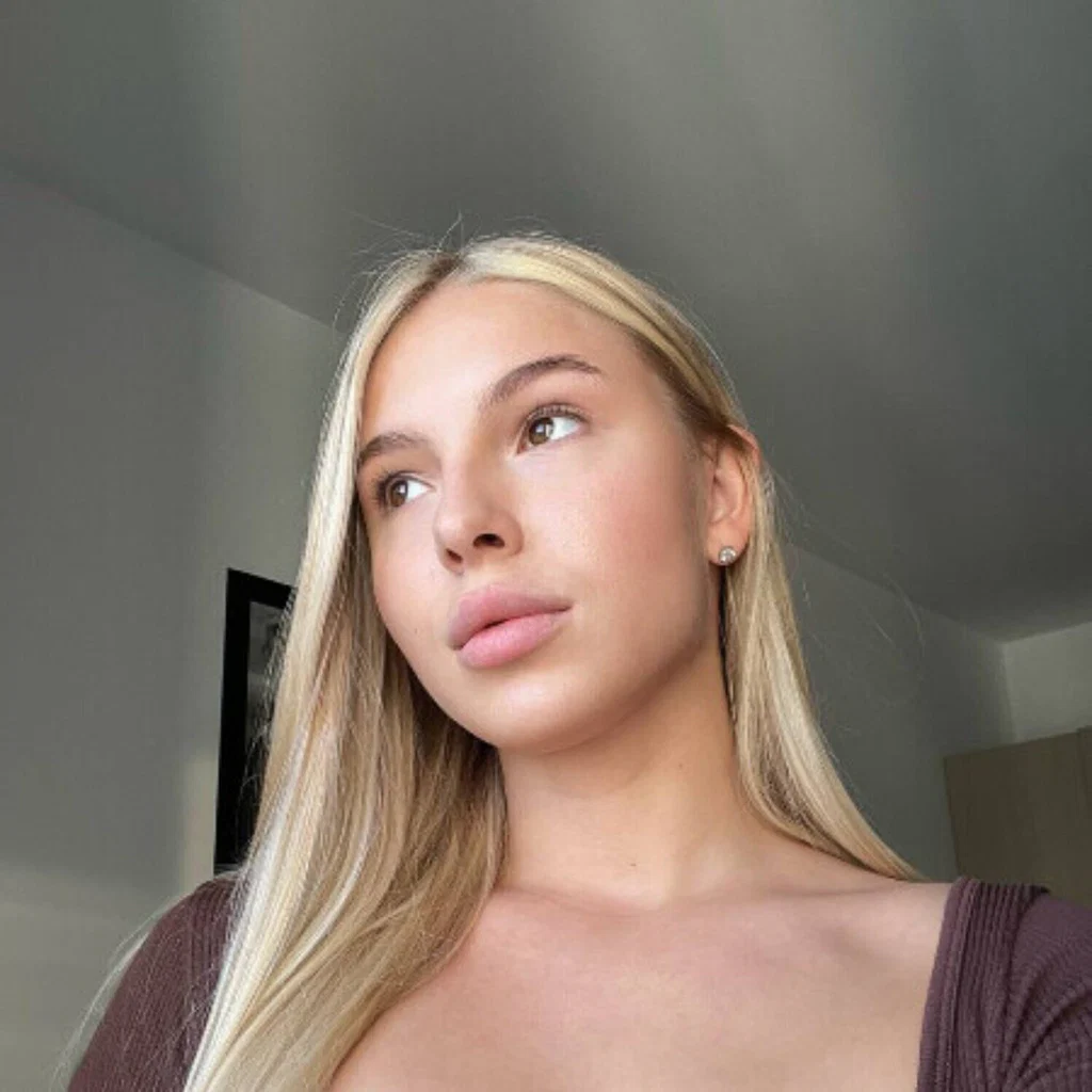Abella Murr