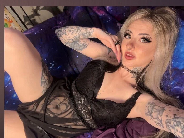 Nicolexkitty profile banner