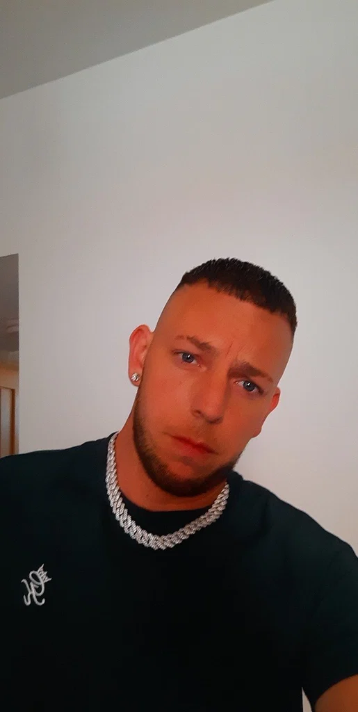 Nottzlad's avatar
