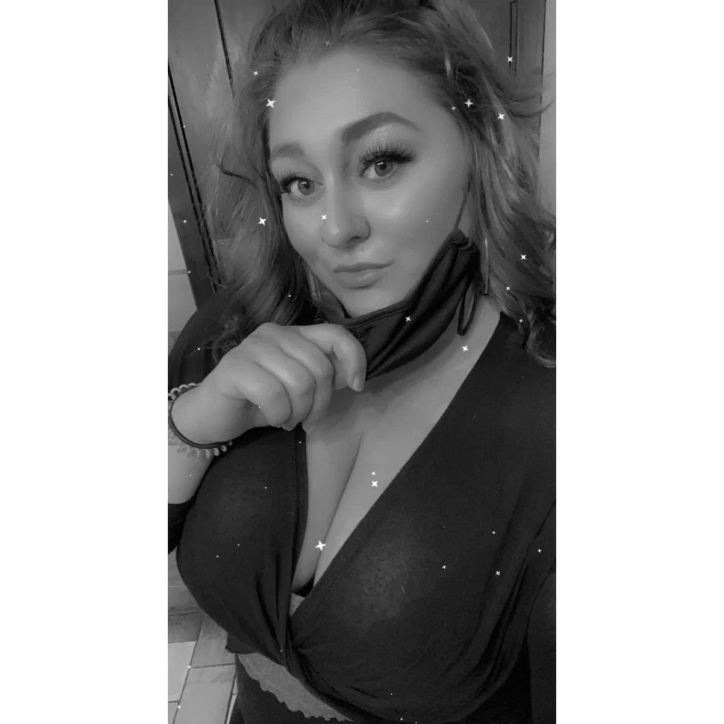 Aryana Sol's avatar