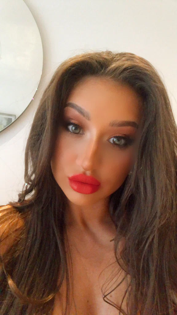 🦋's avatar