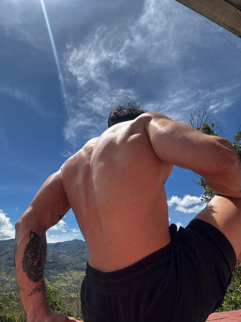 Another latino guy ❤️‍🔥's avatar