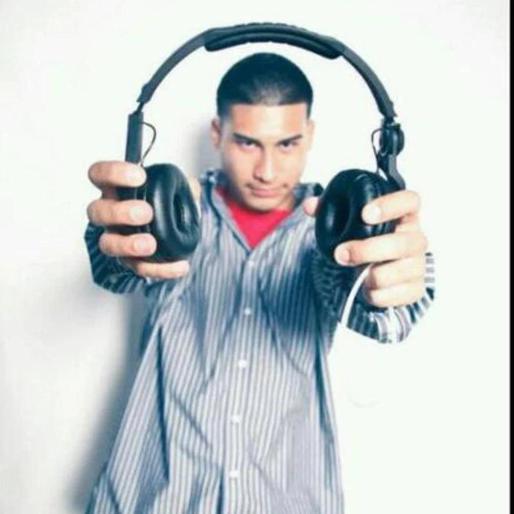 MIDNIGHT LOVE MUSIC's avatar