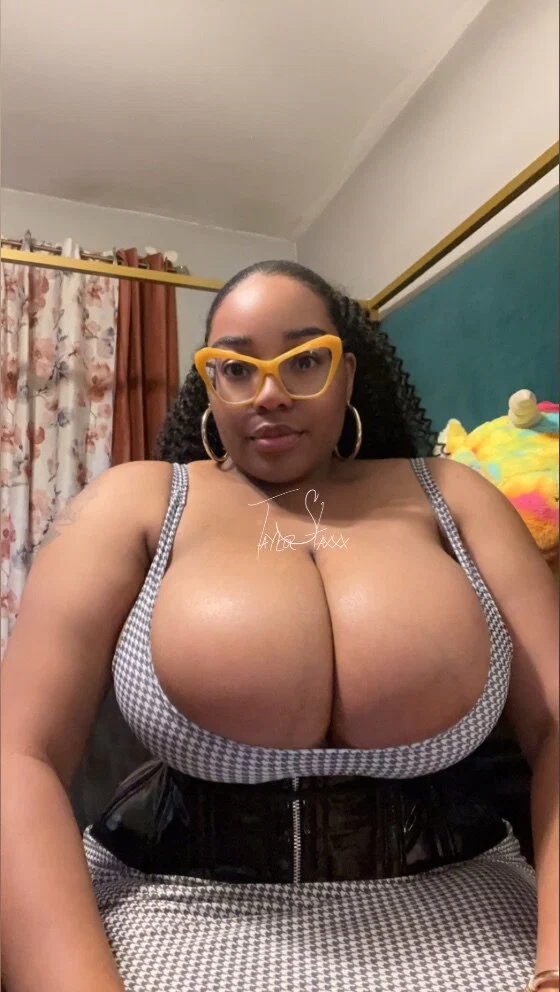 GoddessTaylorStaxxx