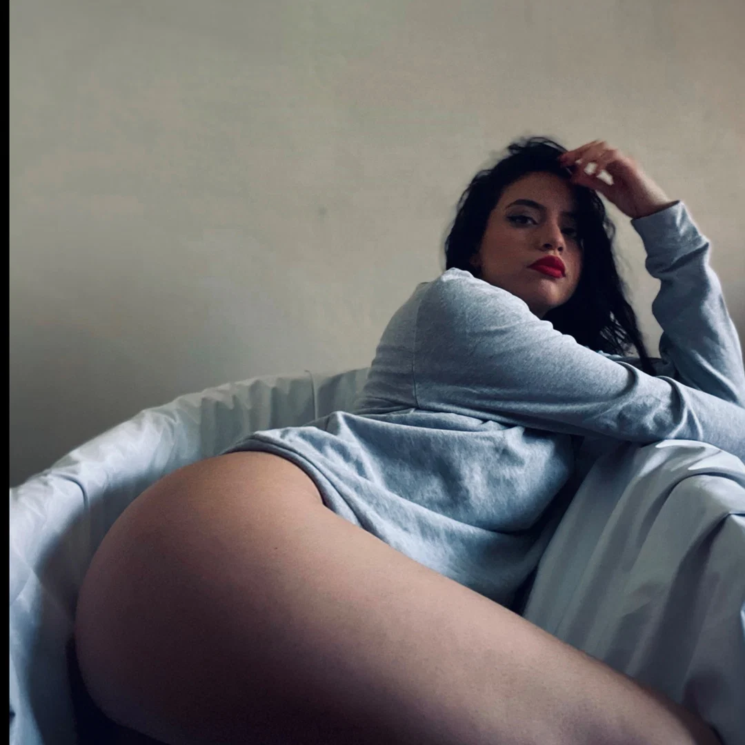 Lucero Ruisanchez profile banner