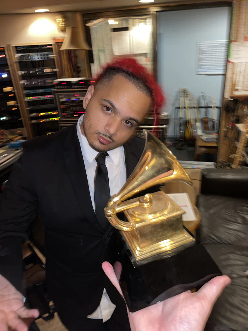 Nessly profile banner