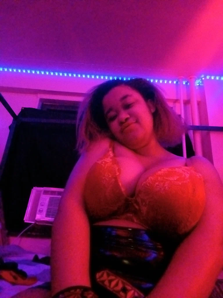 Goddess Amelia's avatar