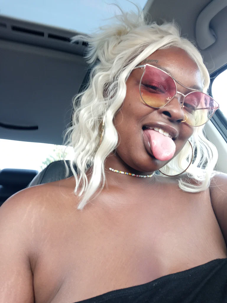 Divine's avatar