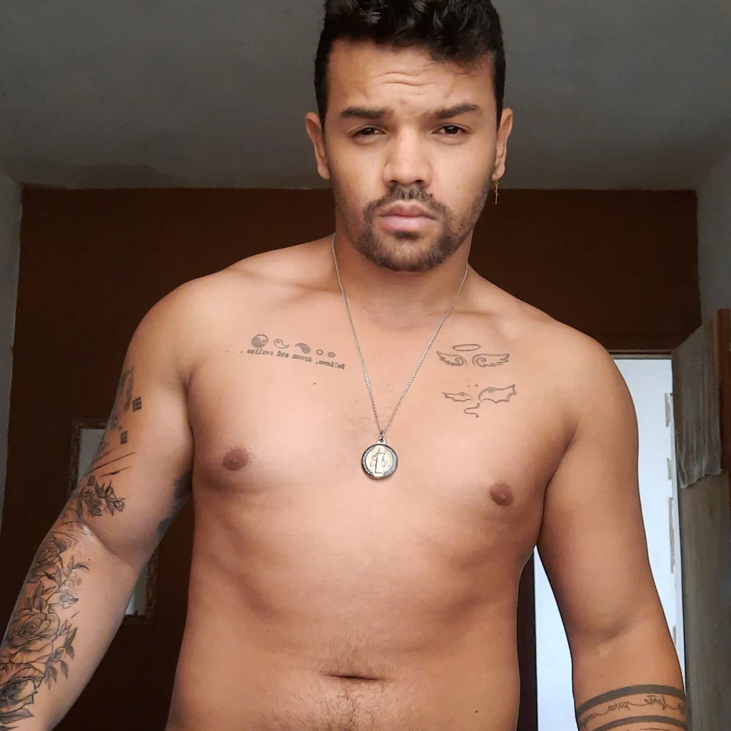 HENRIQUE SILVA's avatar