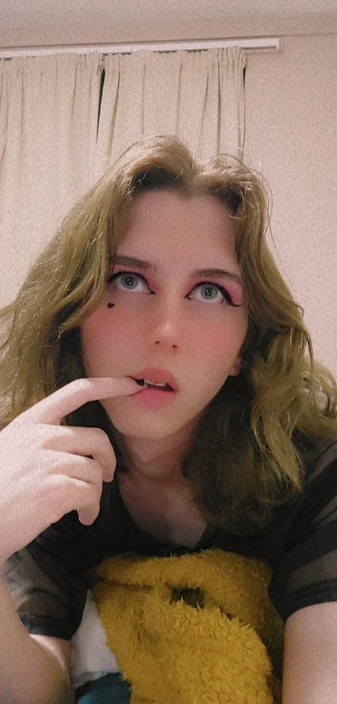 Dysphoric Leah's avatar
