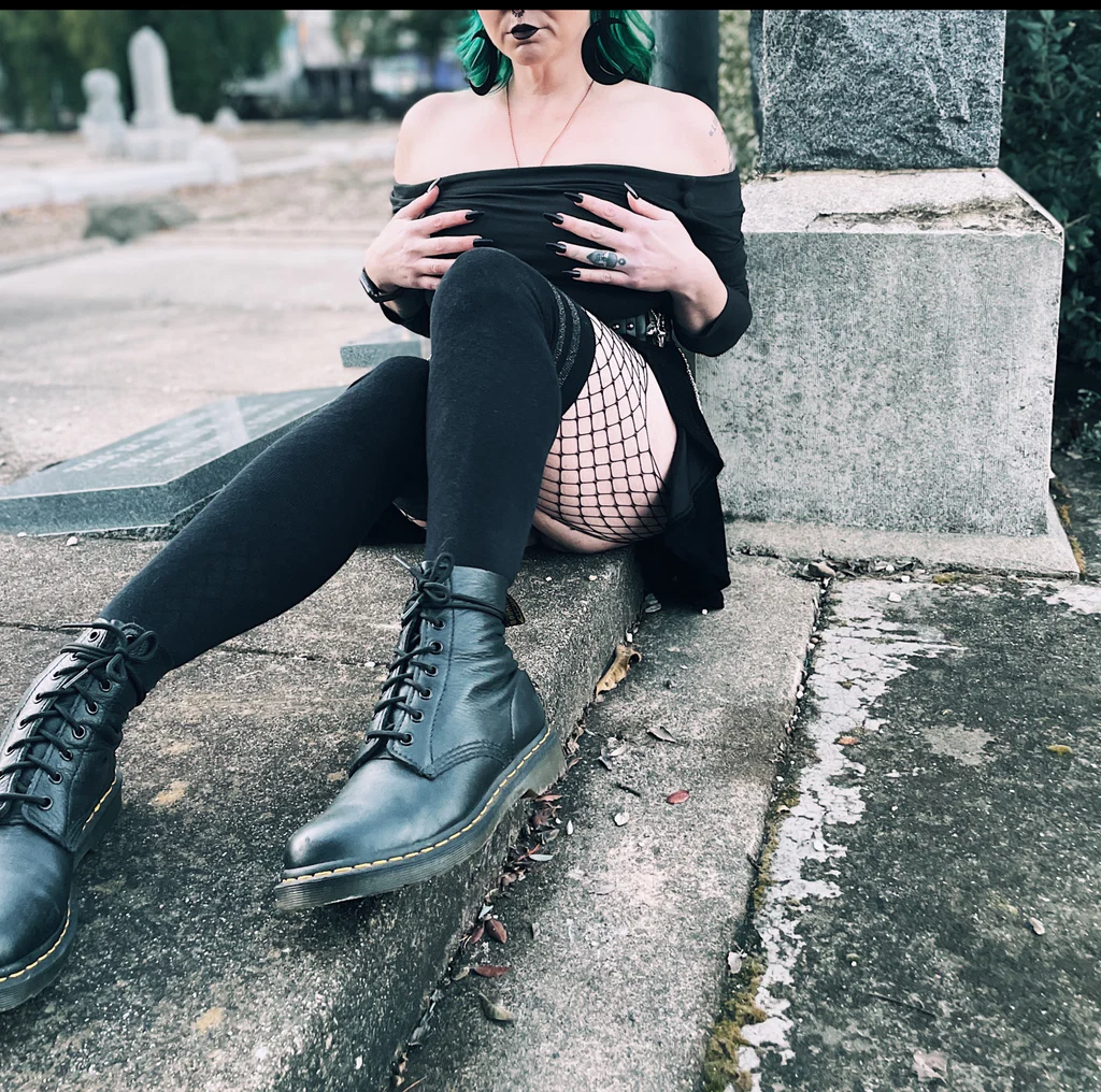 CemeterySlüt's avatar