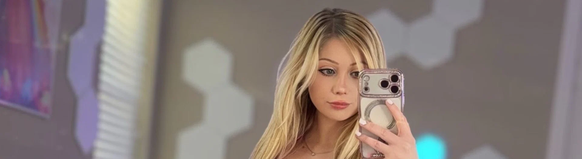 Babe Bella Lynn profile banner