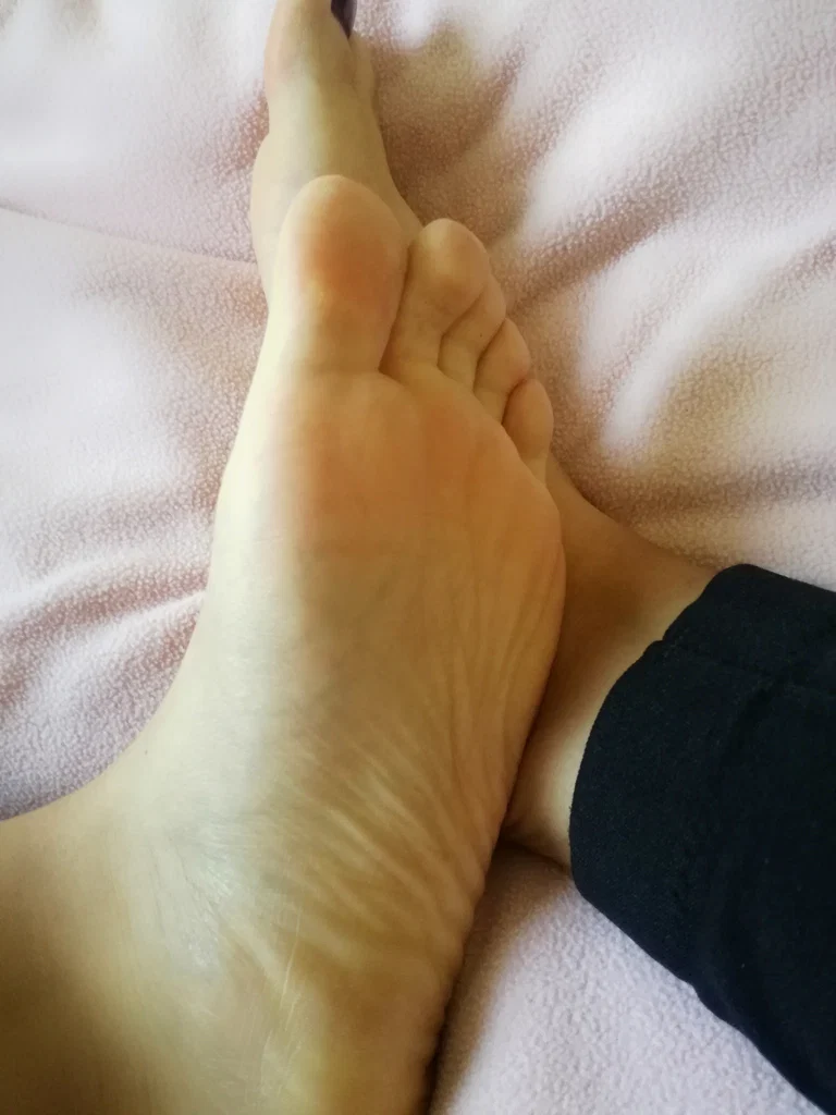 Giovanna Feet's avatar